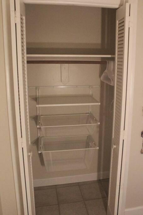 Apartament Oceanfront * Pool * Elevator * Boardwalk Carolina Beach Zewnętrze zdjęcie