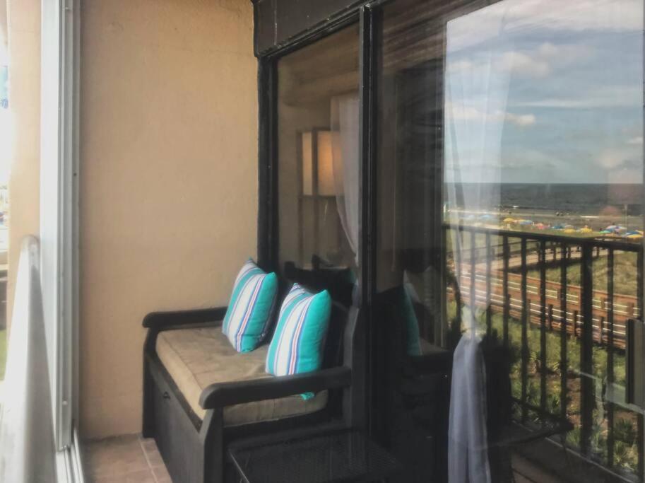 Apartament Oceanfront * Pool * Elevator * Boardwalk Carolina Beach Zewnętrze zdjęcie