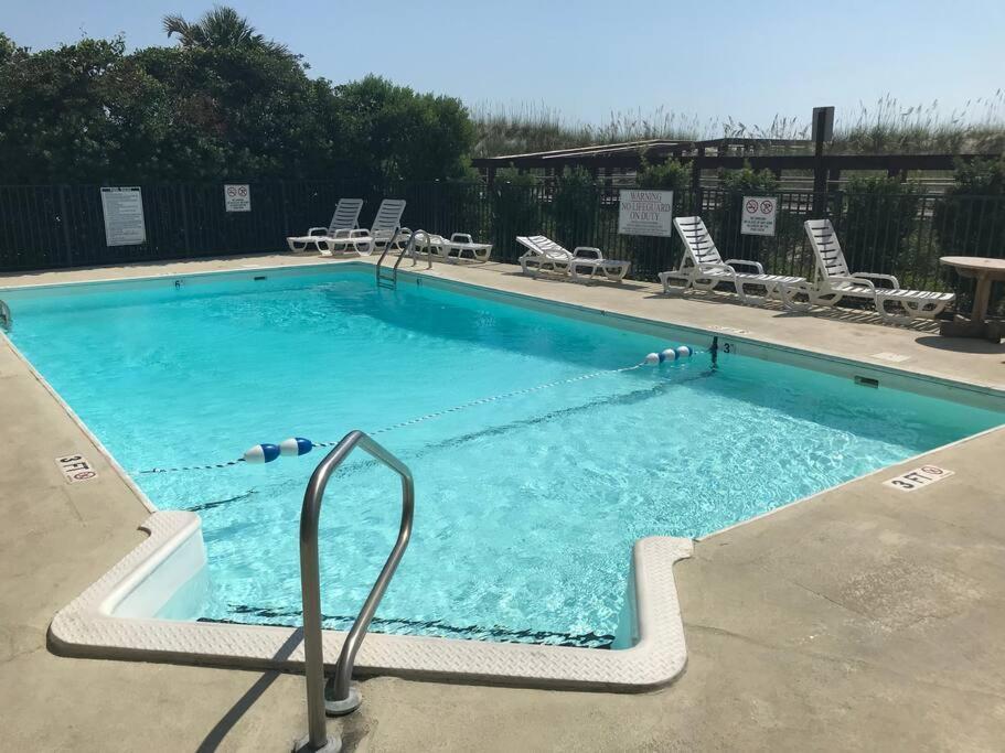 Apartament Oceanfront * Pool * Elevator * Boardwalk Carolina Beach Zewnętrze zdjęcie
