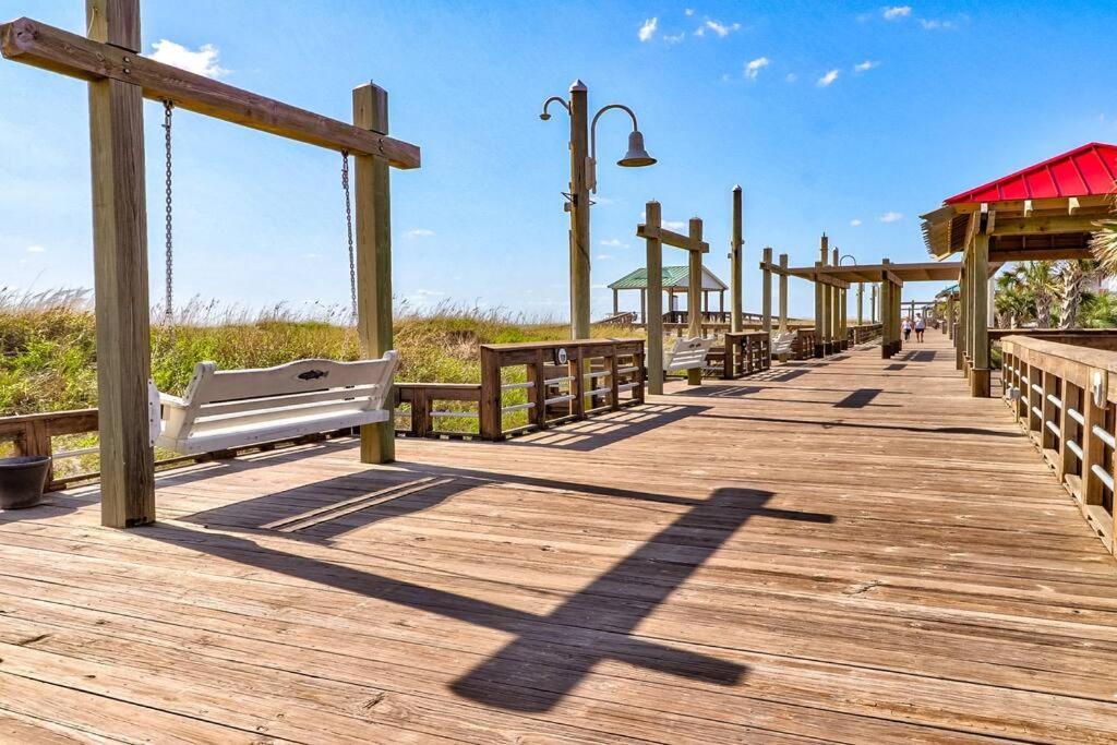 Apartament Oceanfront * Pool * Elevator * Boardwalk Carolina Beach Zewnętrze zdjęcie