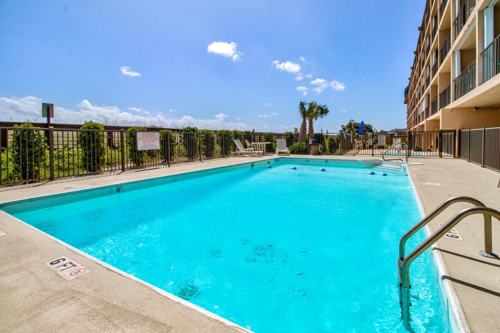 Apartament Oceanfront * Pool * Elevator * Boardwalk Carolina Beach Zewnętrze zdjęcie